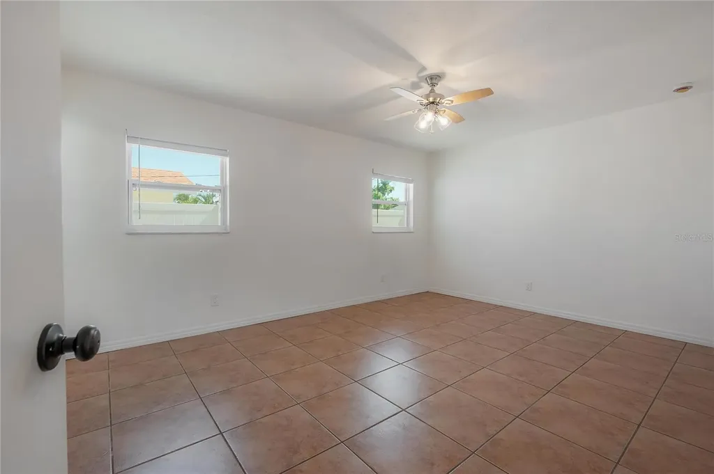 5333 53rd Street N St Petersburg FL 33709