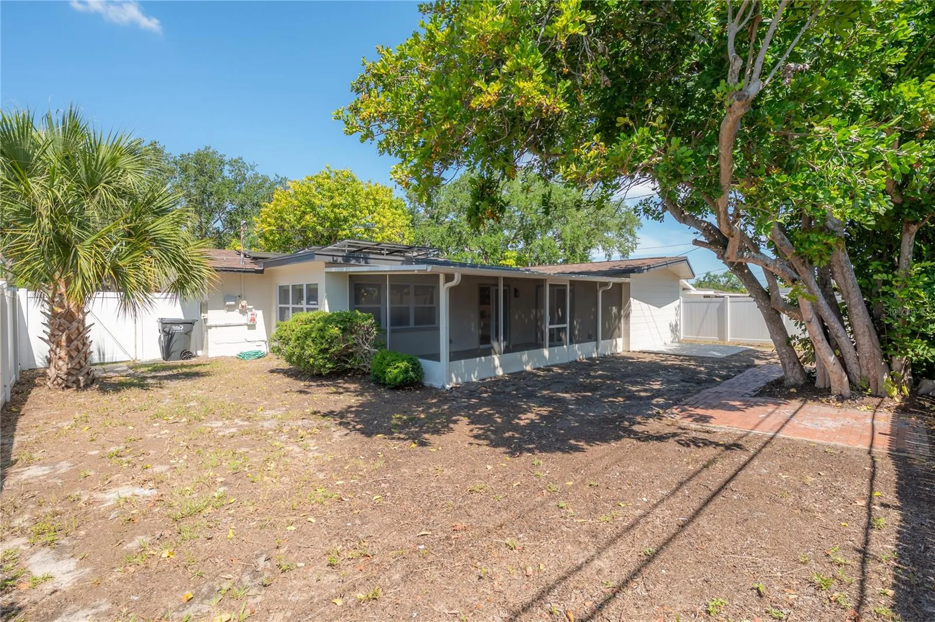 5333 53rd Street N St Petersburg FL 33709