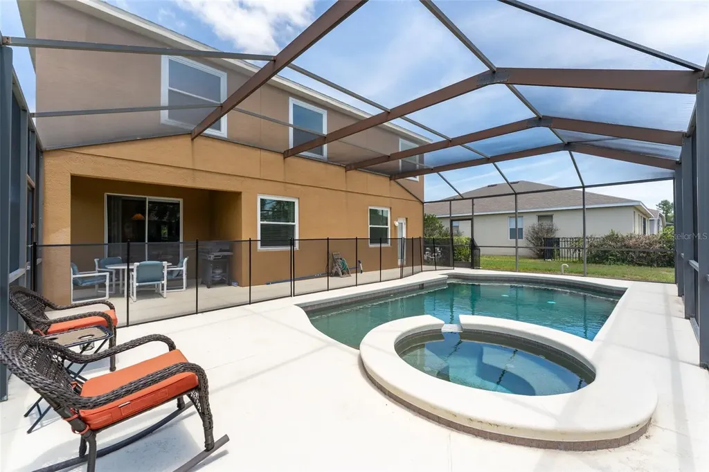 6302 Bridgevista Drive Lithia FL 33547
