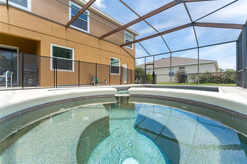 6302 Bridgevista Drive Lithia FL 33547