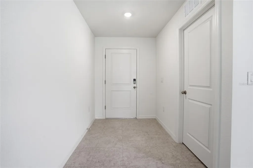 8821 Pine Bark Way Wildwood FL 34785