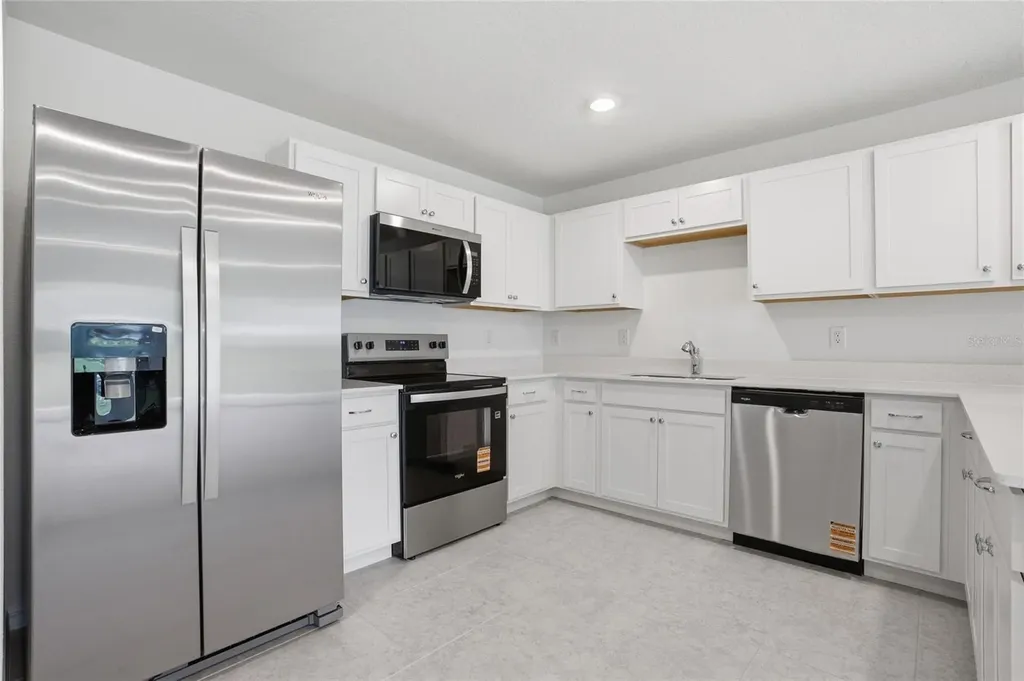 8821 Pine Bark Way Wildwood FL 34785