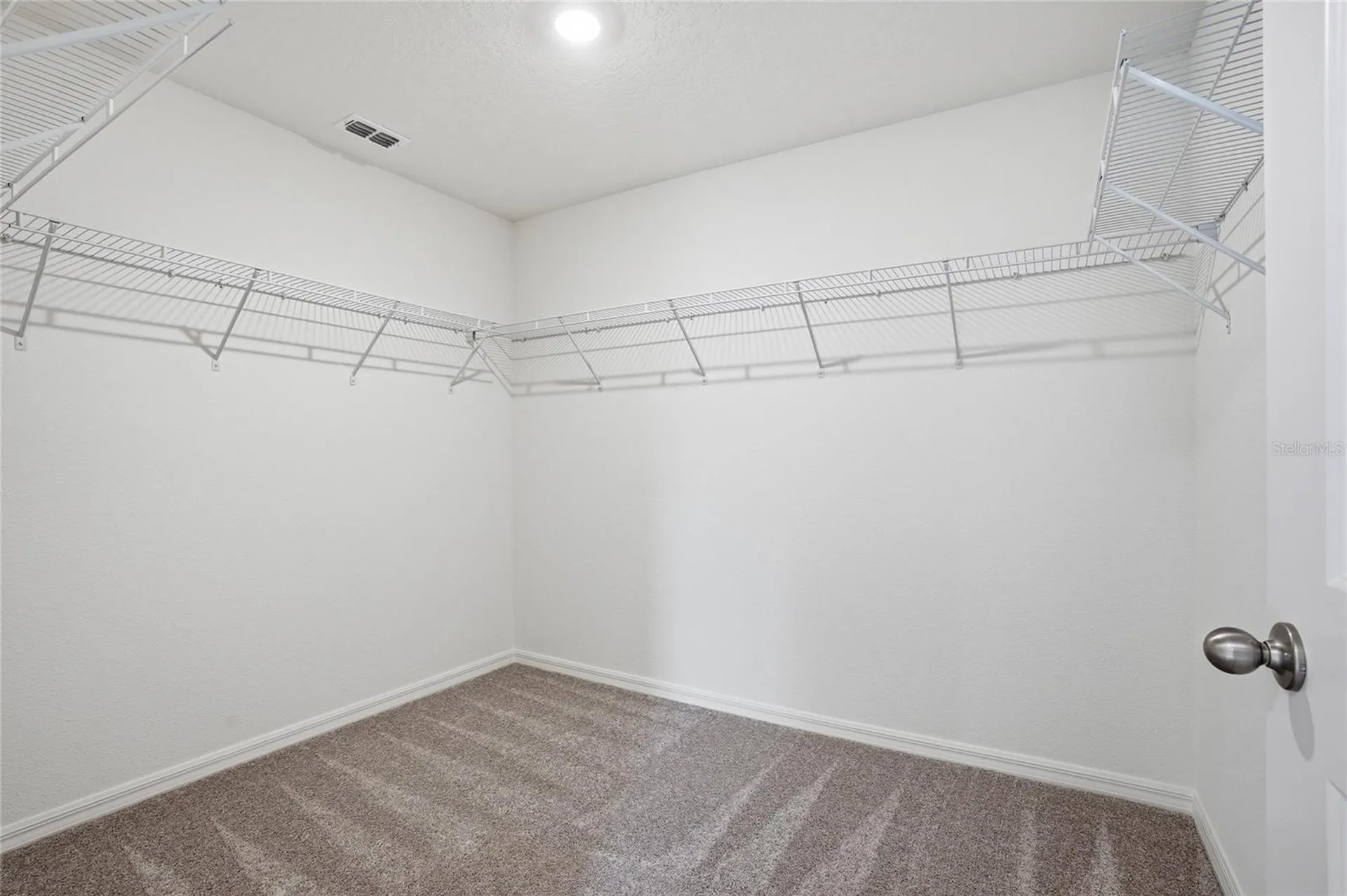 8821 Pine Bark Way Wildwood FL 34785