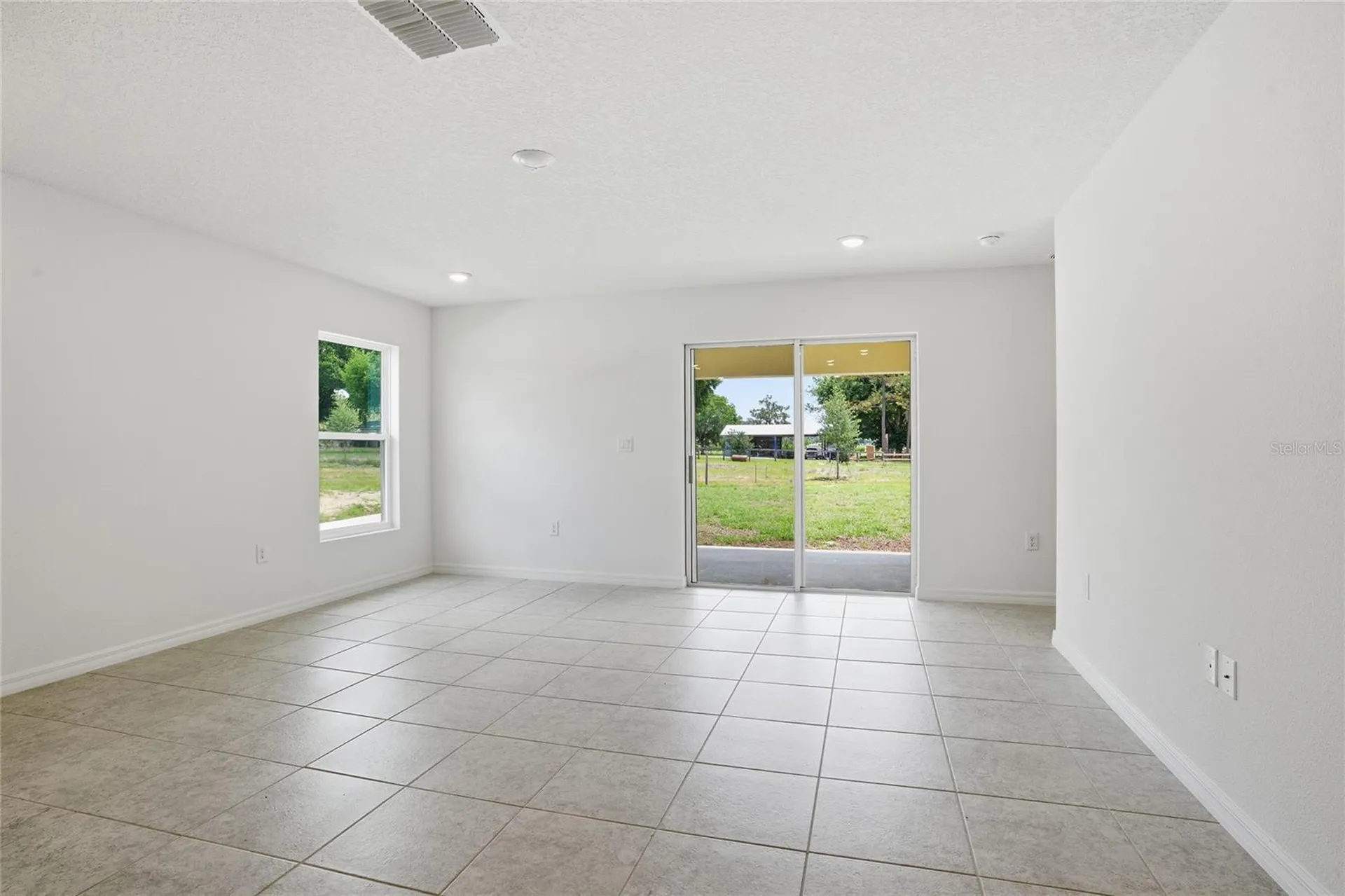 8821 Pine Bark Way Wildwood FL 34785