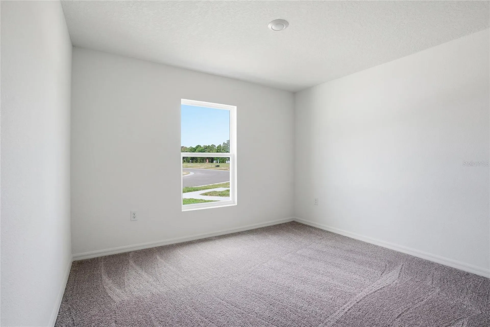 8821 Pine Bark Way Wildwood FL 34785