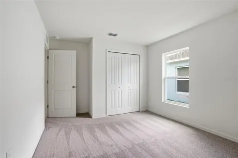 8821 Pine Bark Way Wildwood FL 34785
