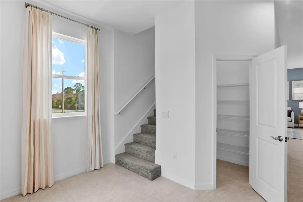 9604 Tate Lane Westchase FL 33626
