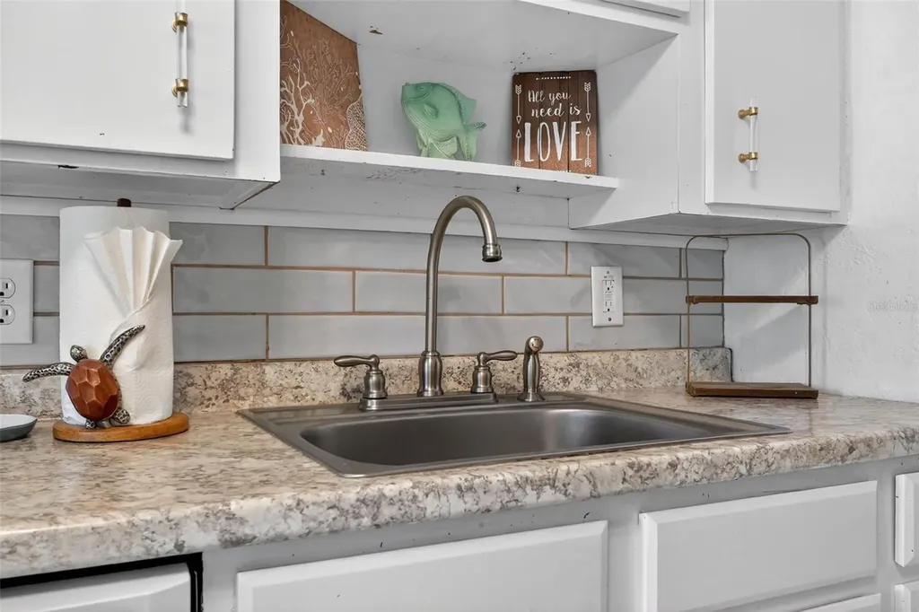 8 Poinsettia Drive Ormond Beach FL 32176