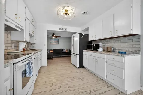8 Poinsettia Drive Ormond Beach FL 32176