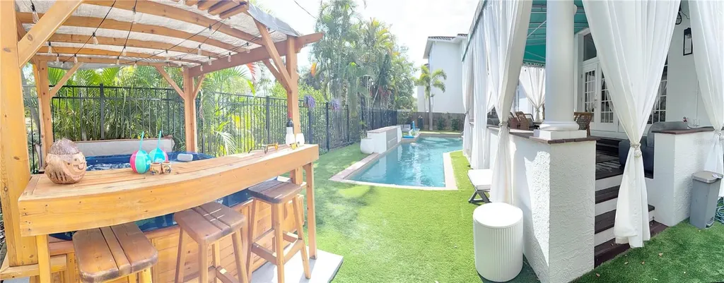 4814 W Beachway Drive Tampa FL 33609