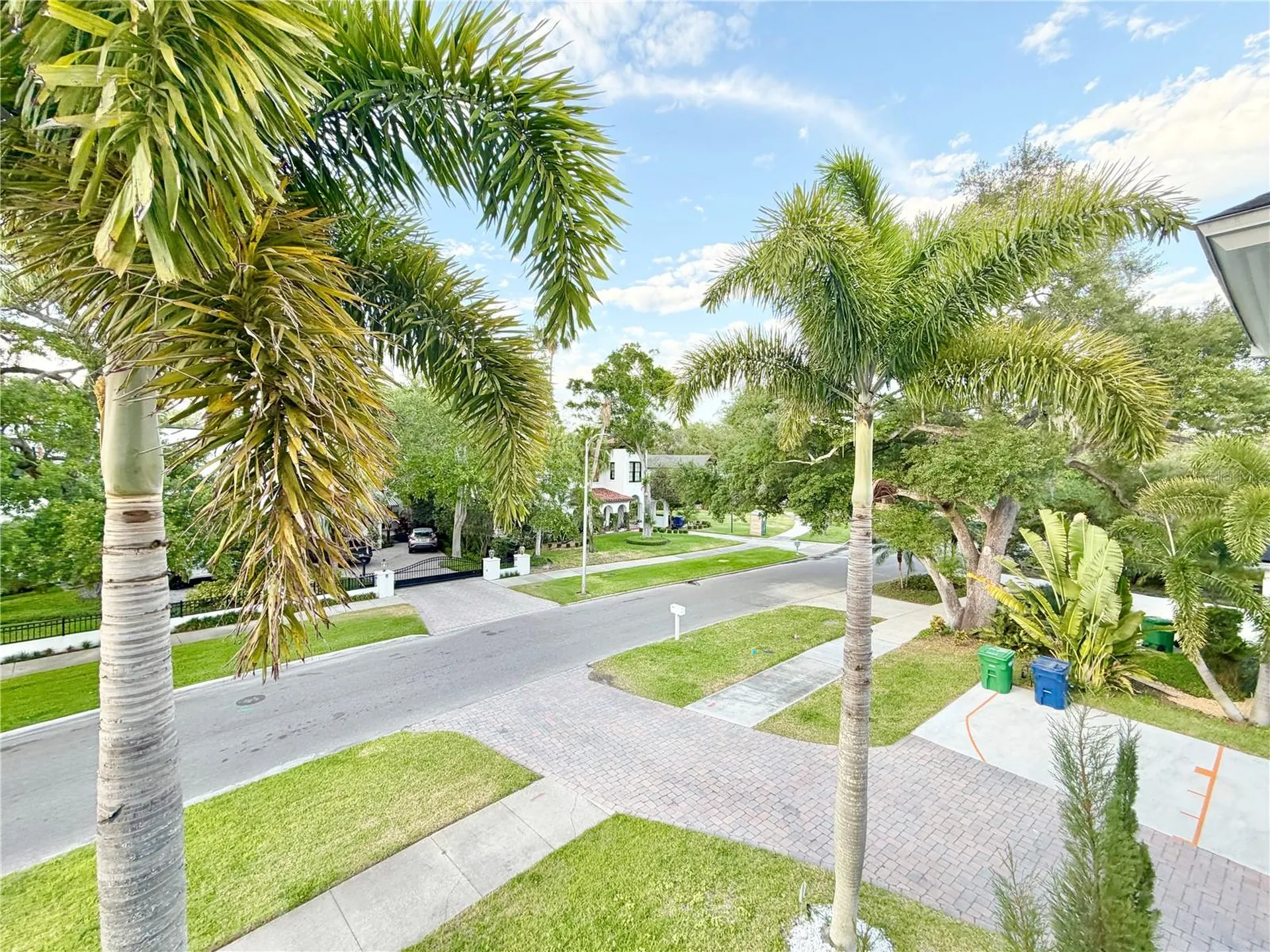 4814 W Beachway Drive Tampa FL 33609