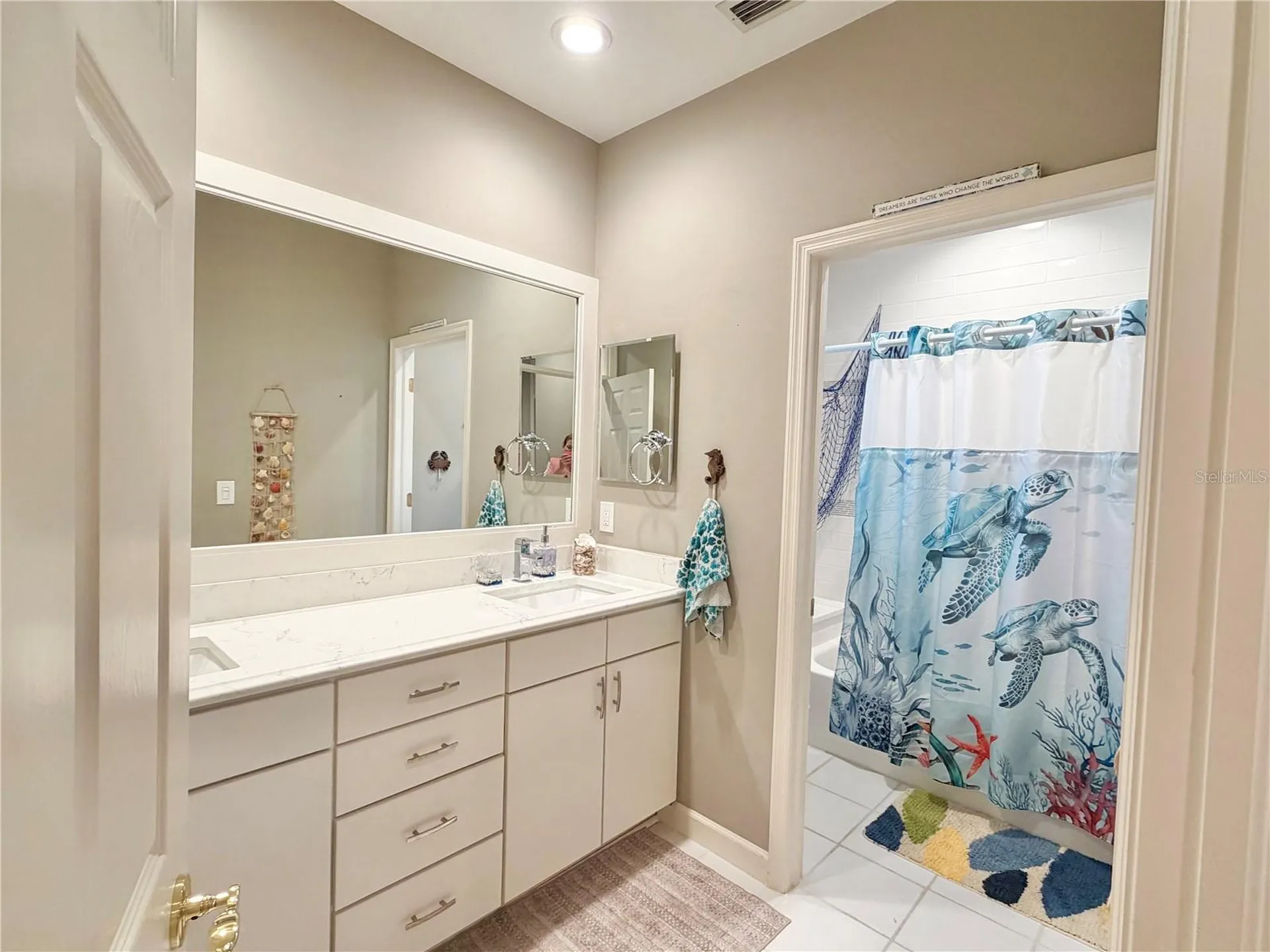 4814 W Beachway Drive Tampa FL 33609