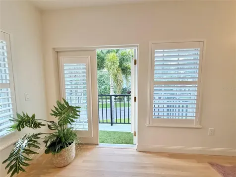 4814 W Beachway Drive Tampa FL 33609