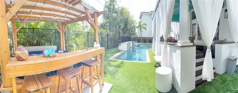 4814 W Beachway Drive Tampa FL 33609