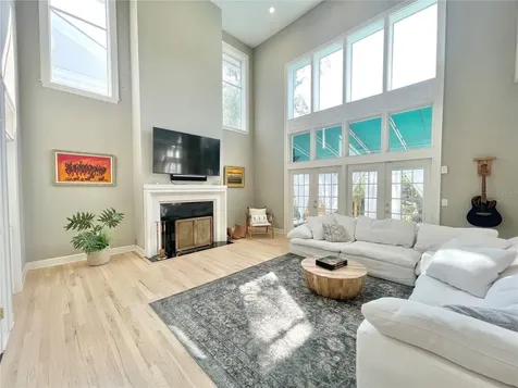 4814 W Beachway Drive Tampa FL 33609