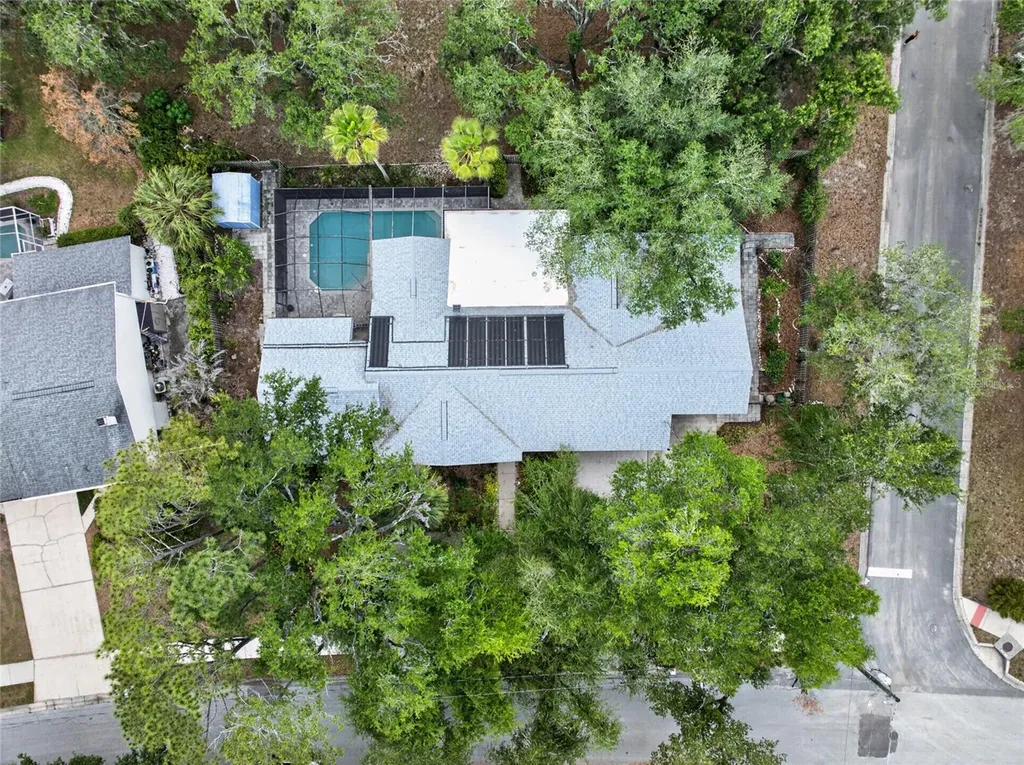 901 W River Drive Temple Terrace FL 33617