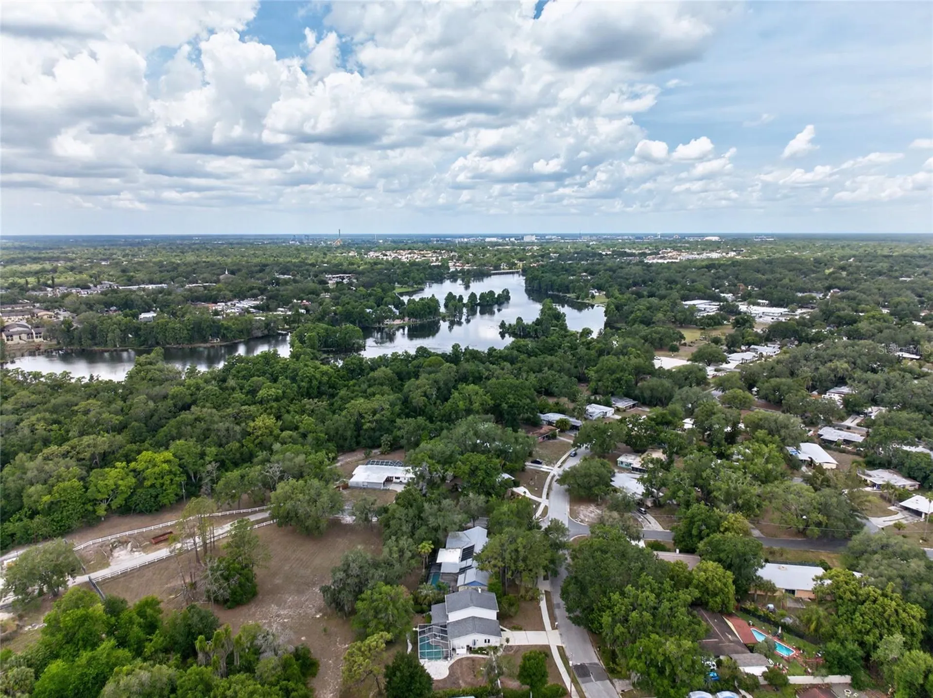 901 W River Drive Temple Terrace FL 33617