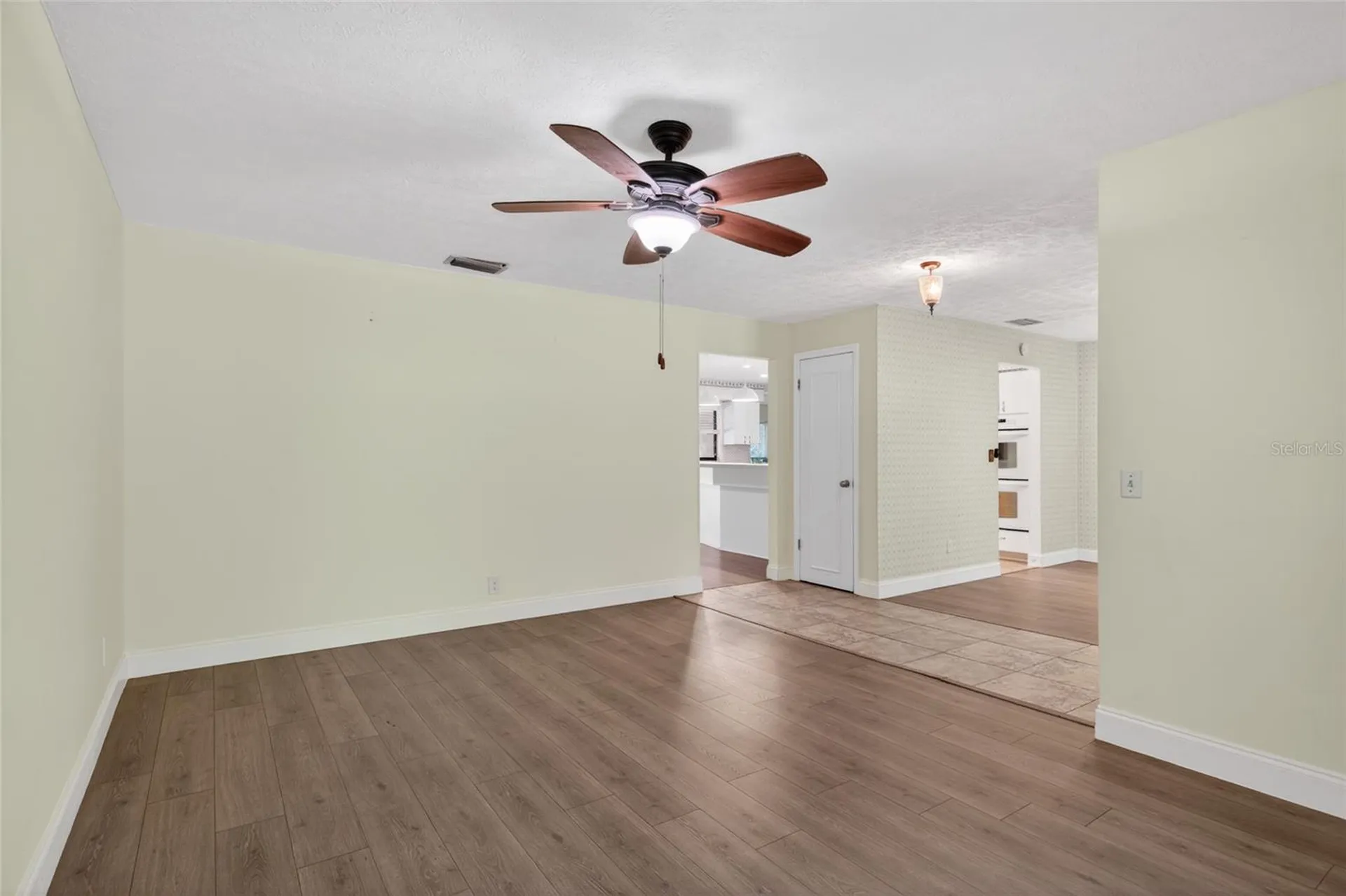 901 W River Drive Temple Terrace FL 33617