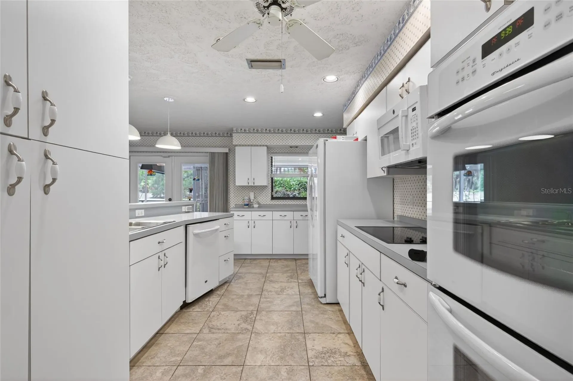 901 W River Drive Temple Terrace FL 33617