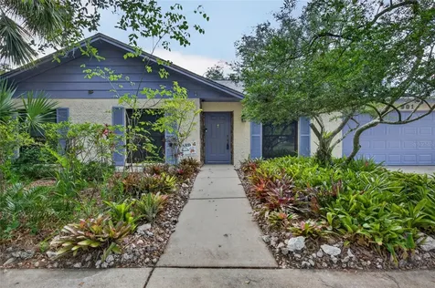 901 W River Drive Temple Terrace FL 33617