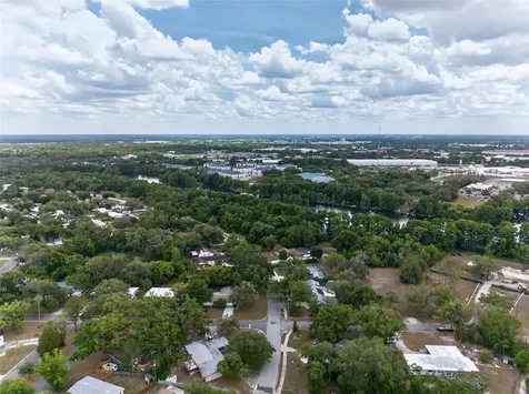 901 W River Drive Temple Terrace FL 33617