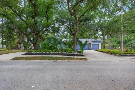 901 W River Drive Temple Terrace FL 33617