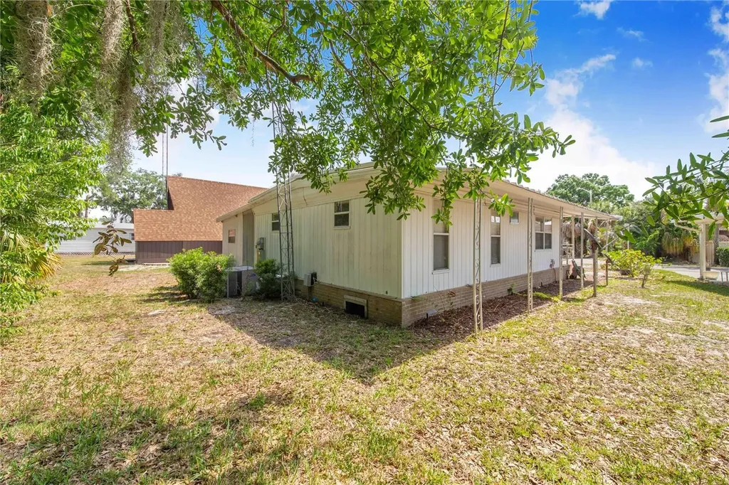 31 Woodland Circle Haines City FL 33844