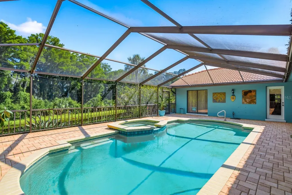 3930 Tarian Court Palm Harbor FL 34684