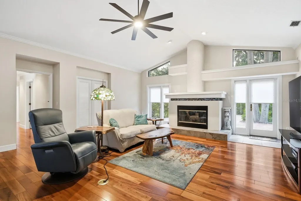 3930 Tarian Court Palm Harbor FL 34684