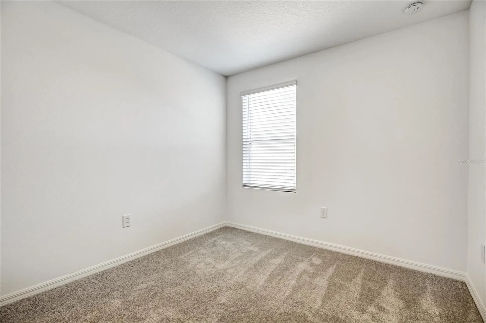 1325 N Anchor Bend Way Kissimmee FL 34746