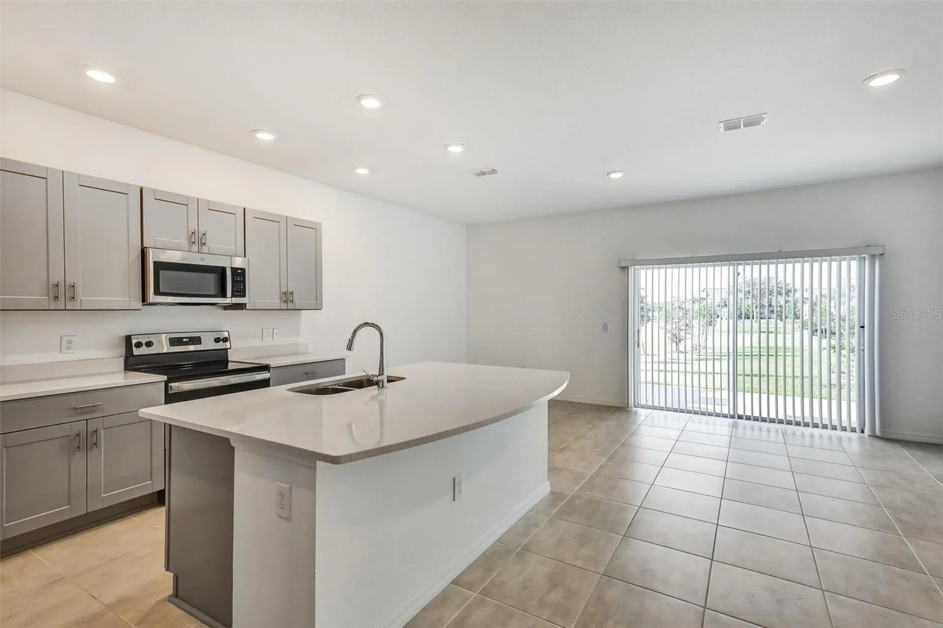 1325 N Anchor Bend Way Kissimmee FL 34746