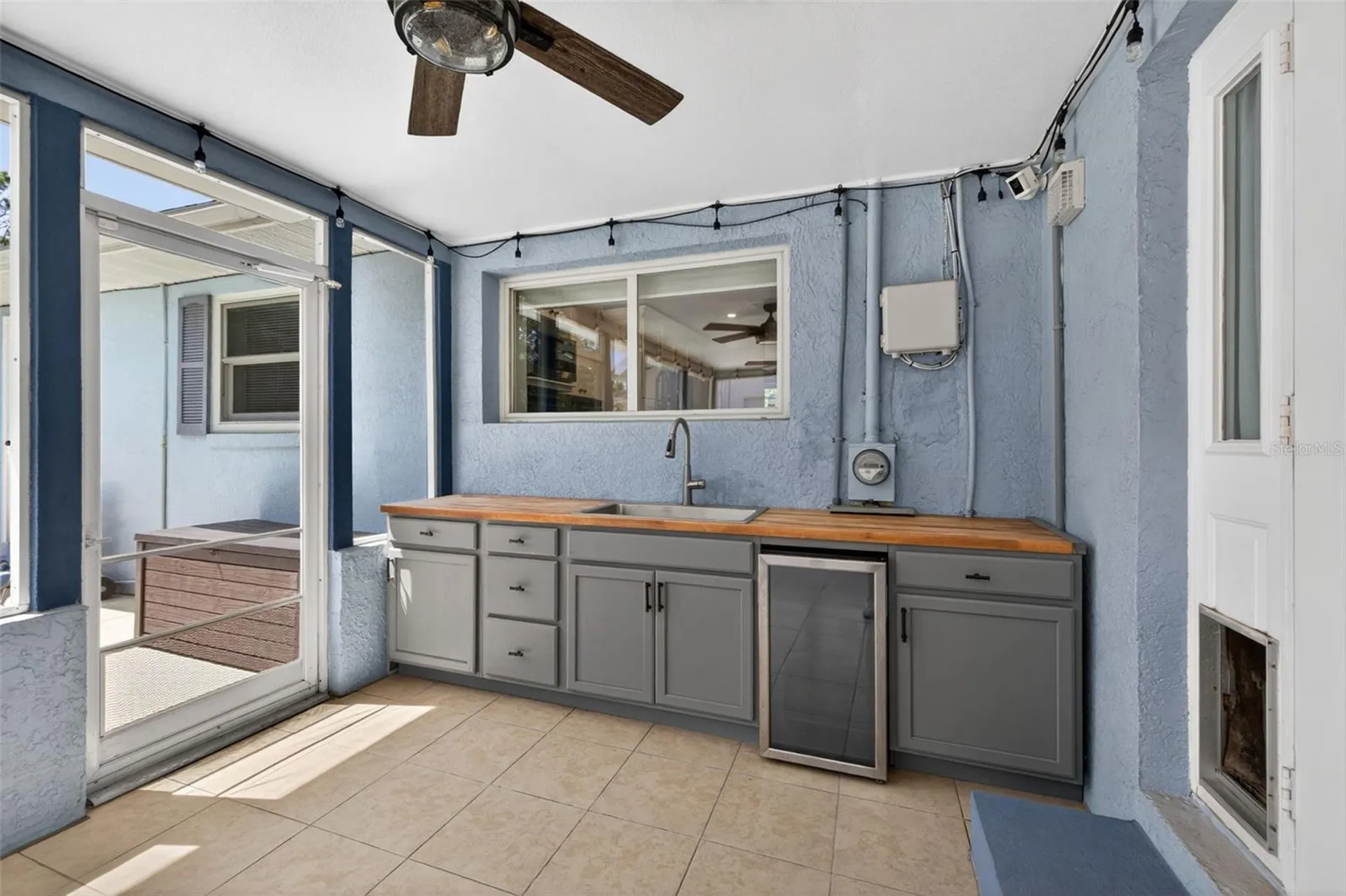 1674 34th Avenue N St Petersburg FL 33713