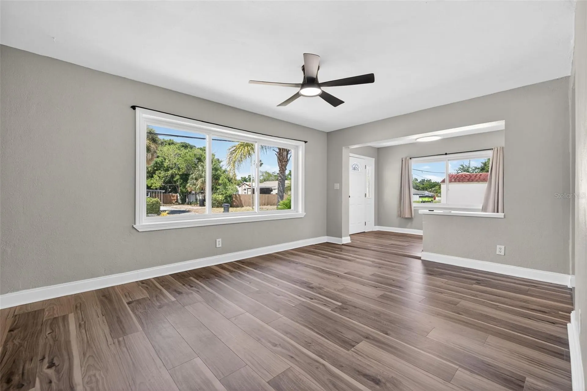 1674 34th Avenue N St Petersburg FL 33713