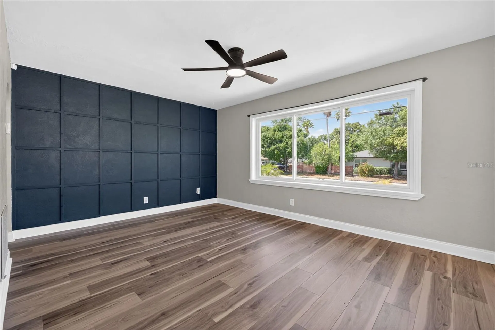 1674 34th Avenue N St Petersburg FL 33713