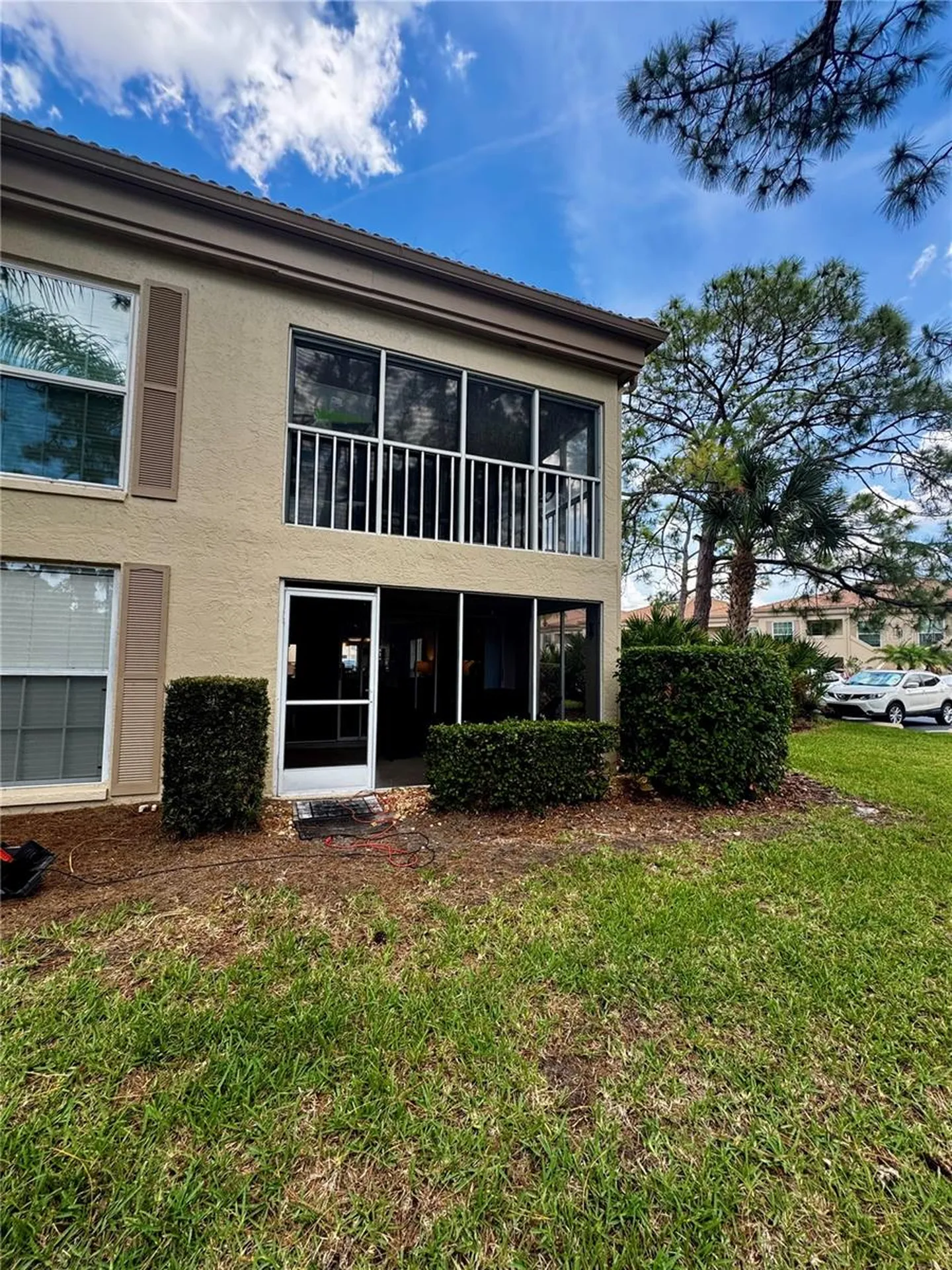 4377 Longmeadow Sarasota FL 34235