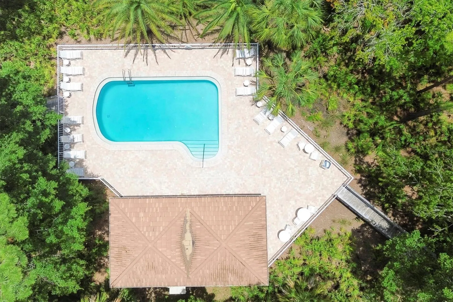4377 Longmeadow Sarasota FL 34235