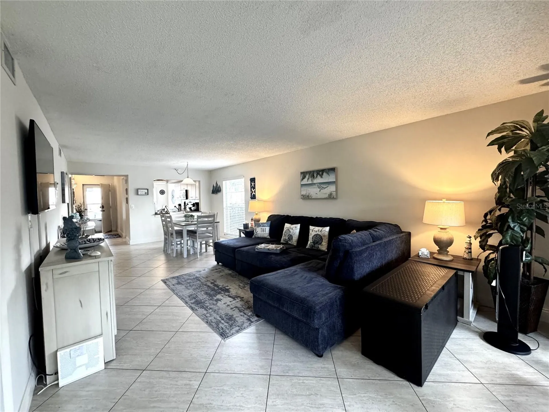 4377 Longmeadow Sarasota FL 34235