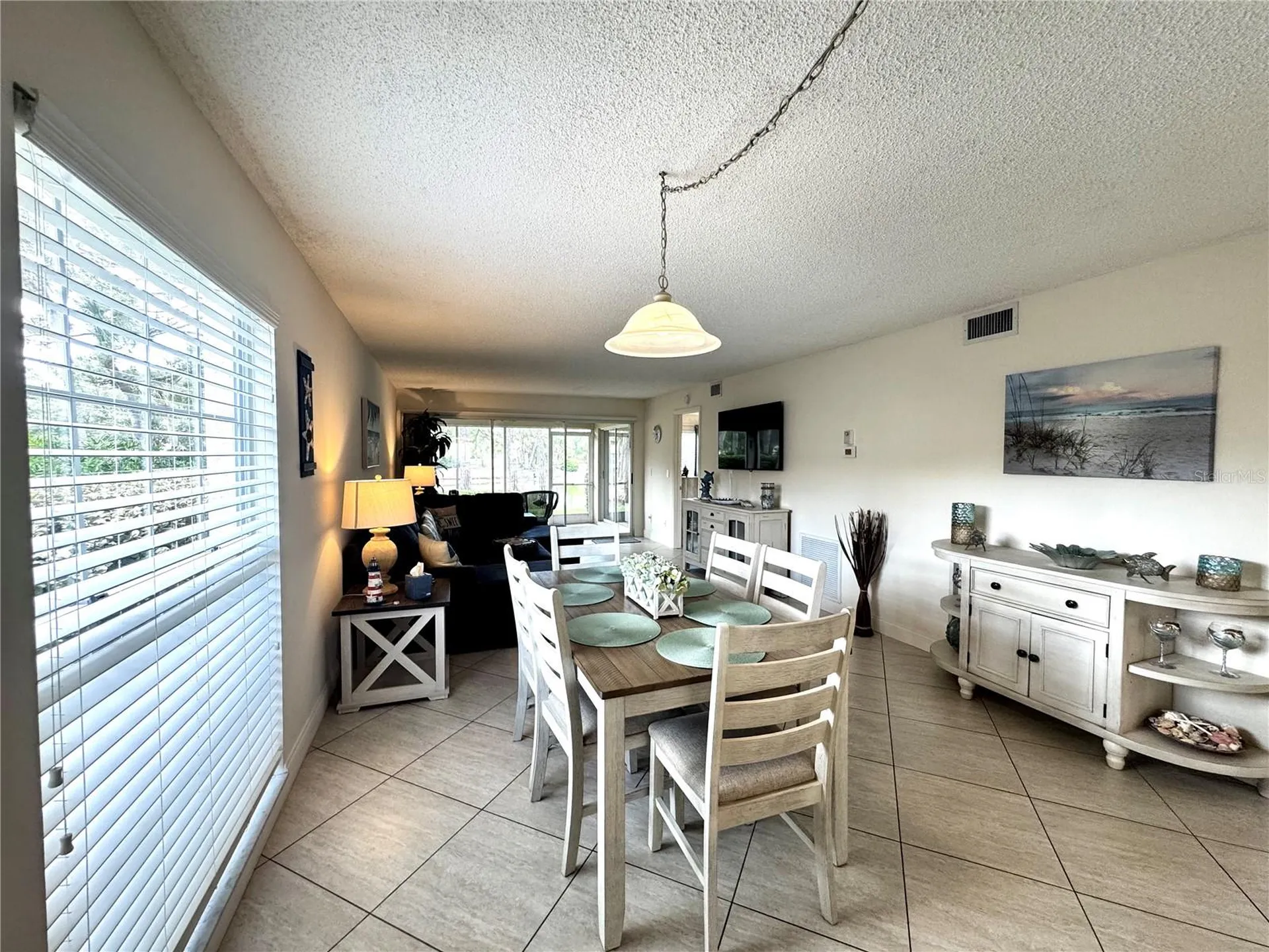 4377 Longmeadow Sarasota FL 34235