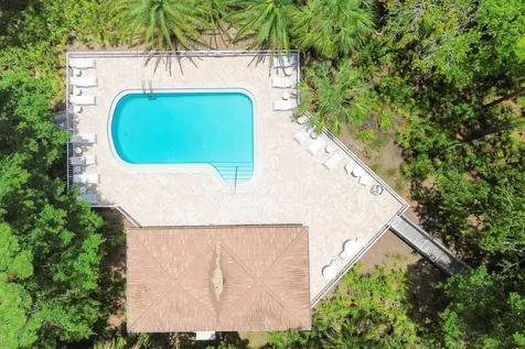 4377 Longmeadow Sarasota FL 34235