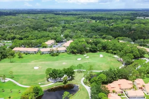 4377 Longmeadow Sarasota FL 34235