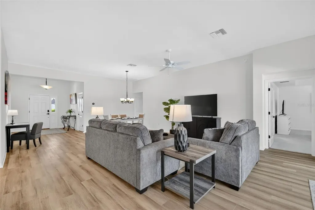 6857 Baysinger Path The Villages FL 34762