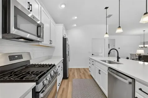 6857 Baysinger Path The Villages FL 34762