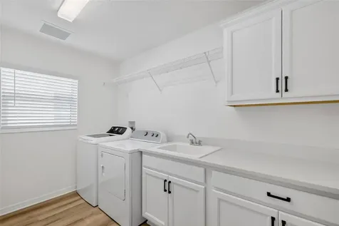 6857 Baysinger Path The Villages FL 34762