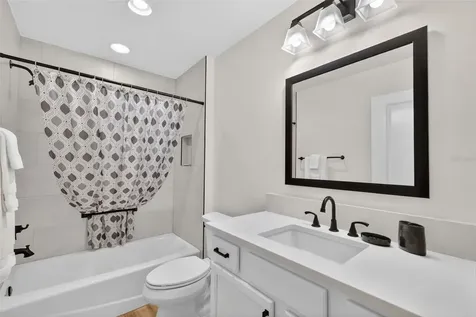 6857 Baysinger Path The Villages FL 34762