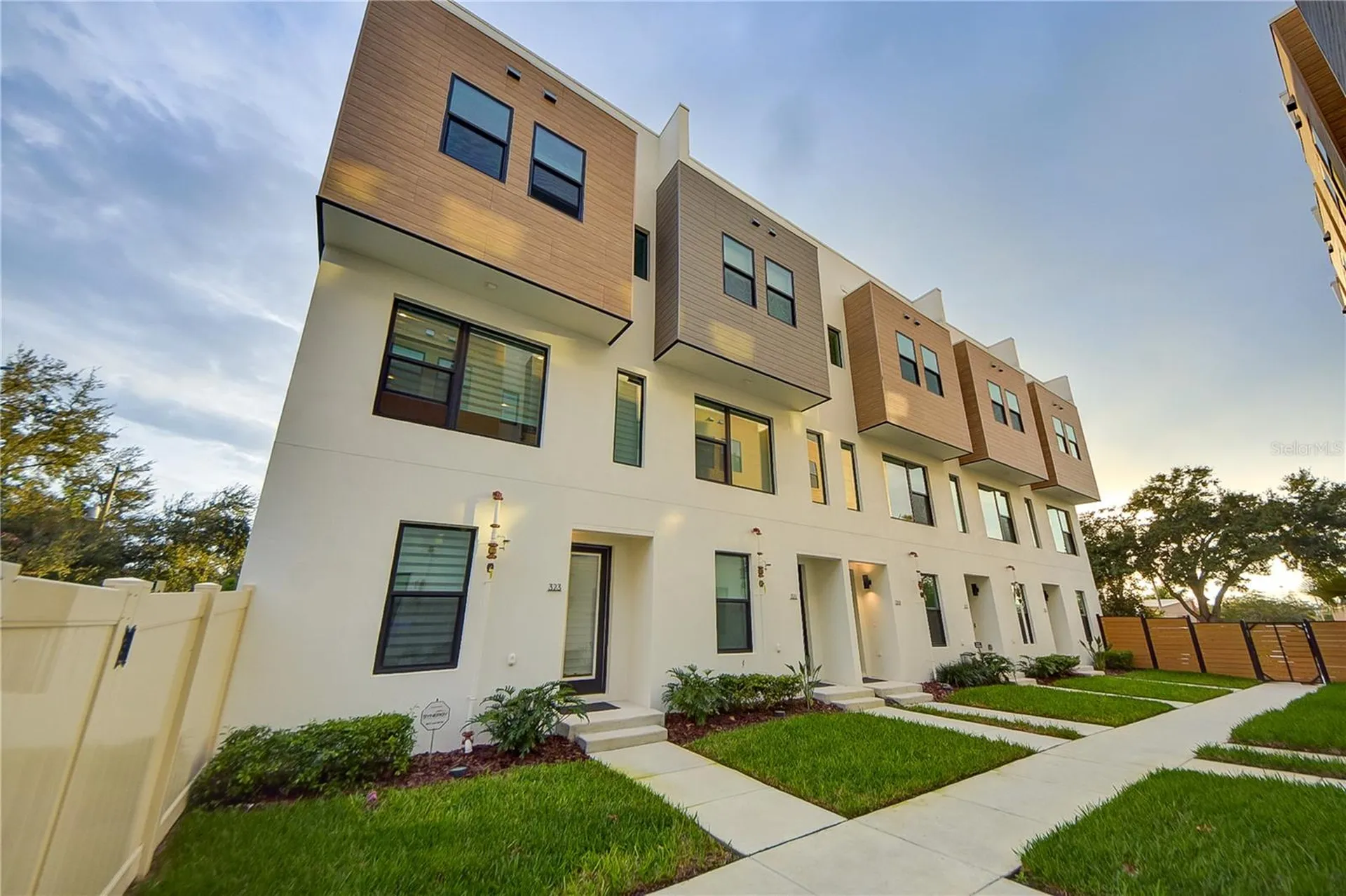 323 15th Street N St Petersburg FL 33705