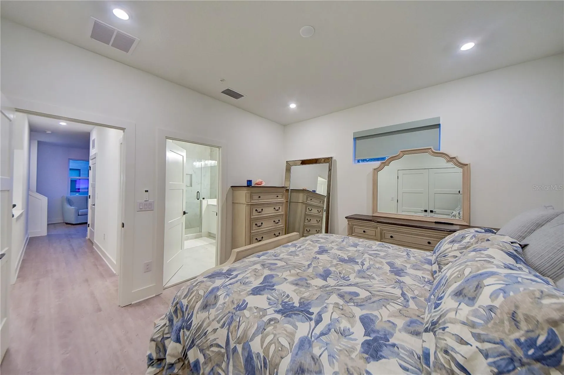 323 15th Street N St Petersburg FL 33705