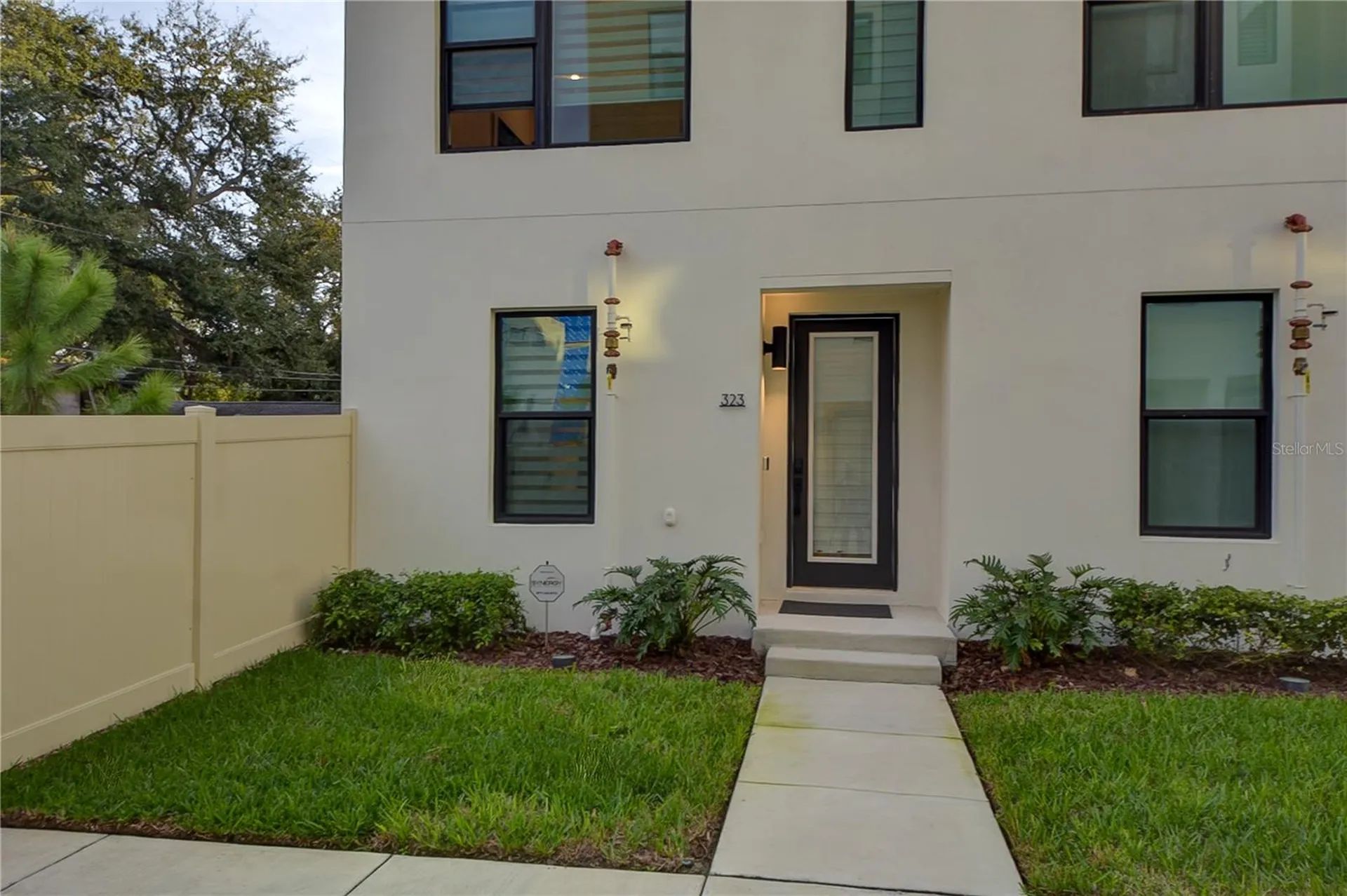 323 15th Street N St Petersburg FL 33705