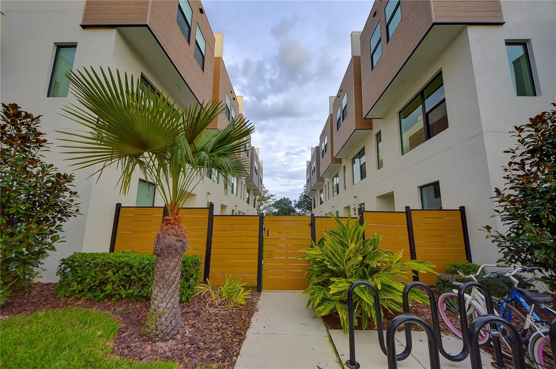 323 15th Street N St Petersburg FL 33705