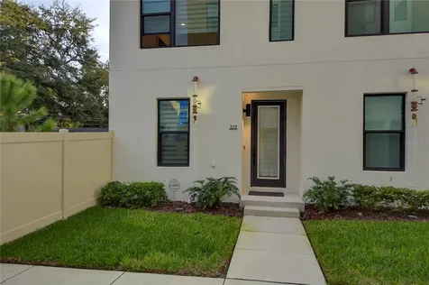 323 15th Street N St Petersburg FL 33705