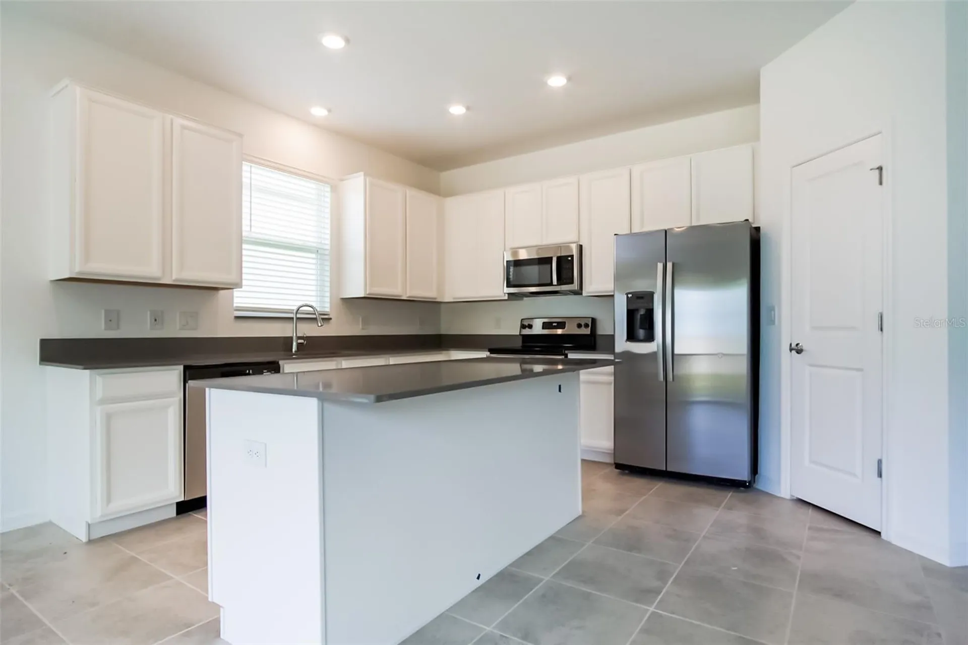 786 Citrus Reserve Boulevard Davenport FL 33837